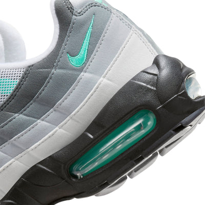 AM 95 - Hyper Turquoise